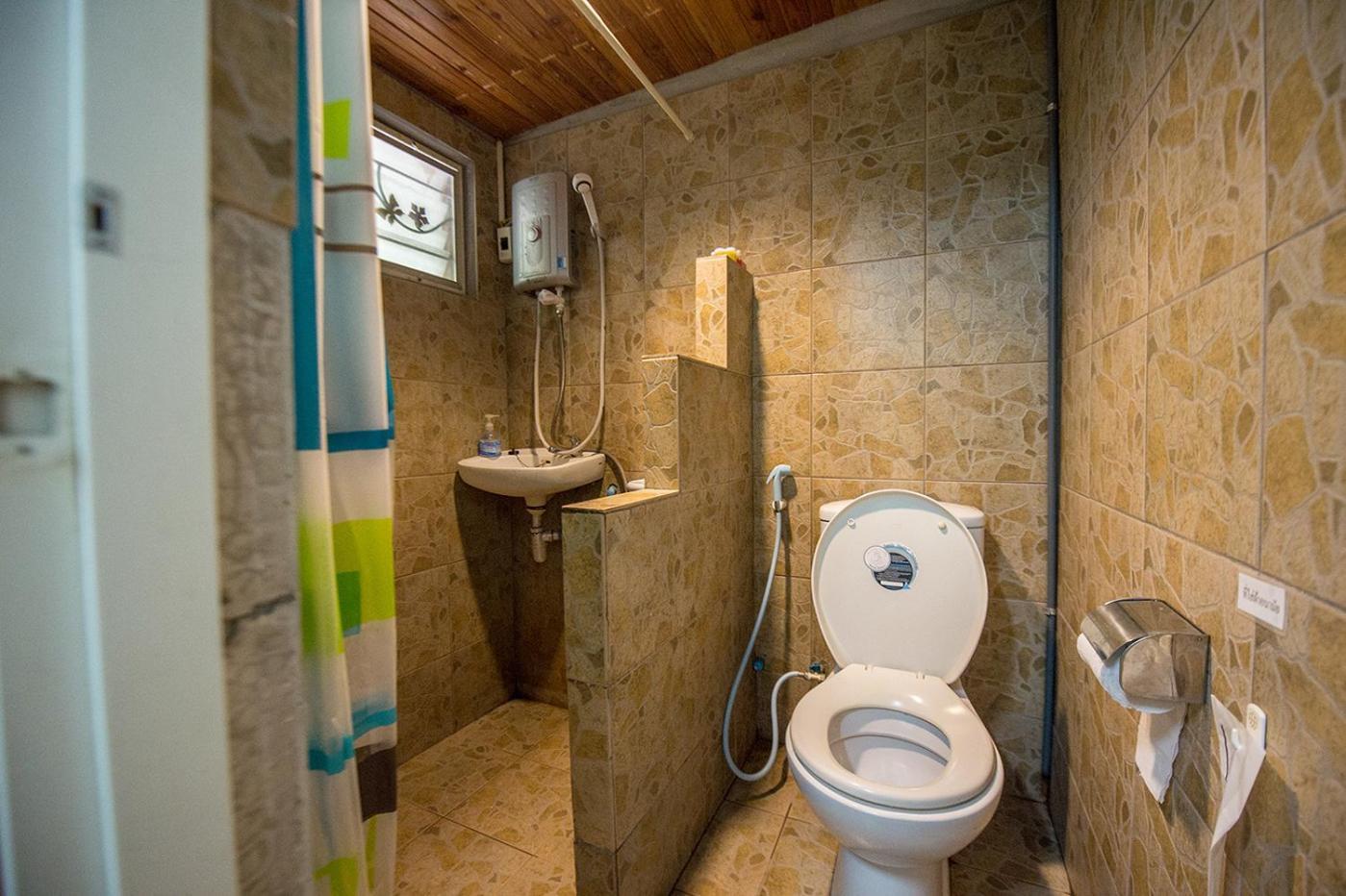 Poomvarin Resort Ban Wang Takhrai Chambre photo